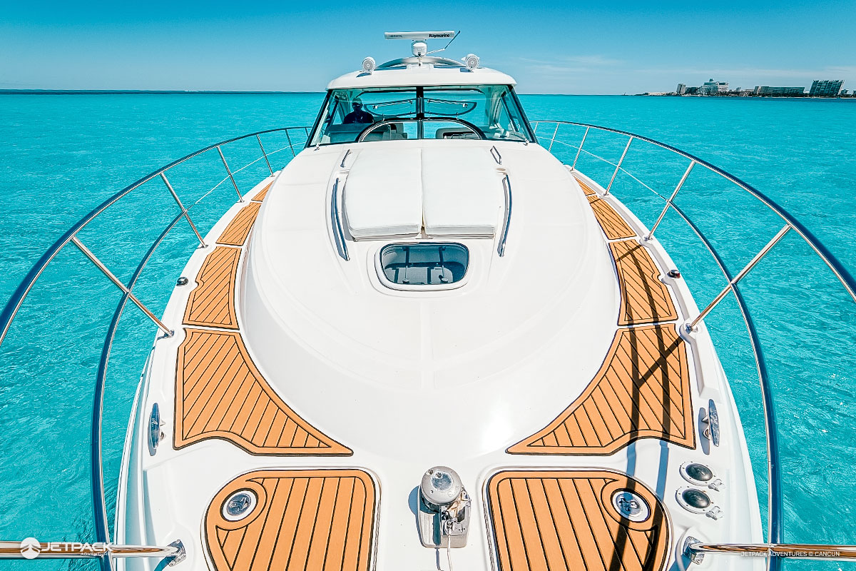 private yacht cancun